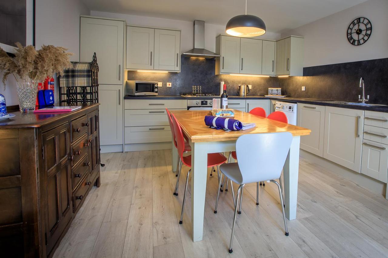 Cosy Cottage In Fishertown, Nairn - Free Parking & Pets Welcome Exterior photo