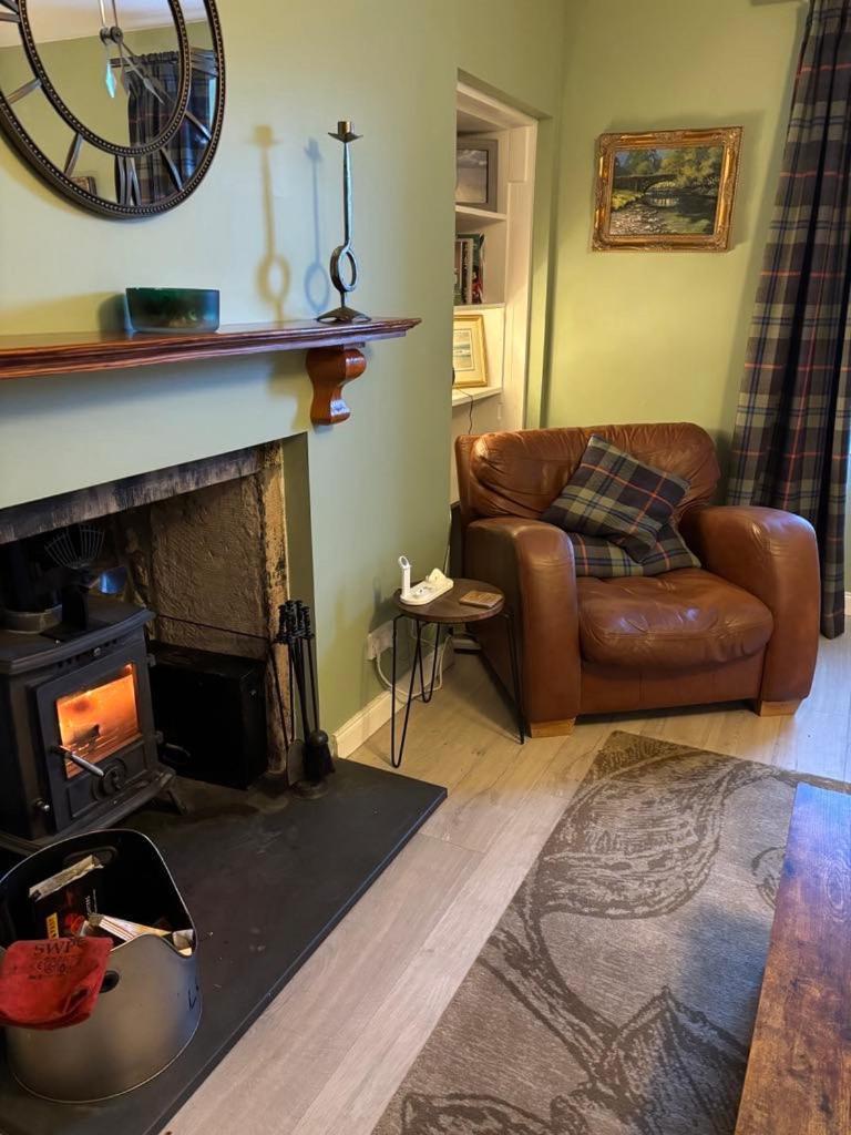 Cosy Cottage In Fishertown, Nairn - Free Parking & Pets Welcome Exterior photo